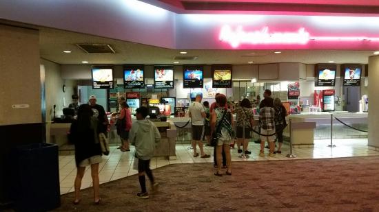 Consolidated Theatres Pearlridge