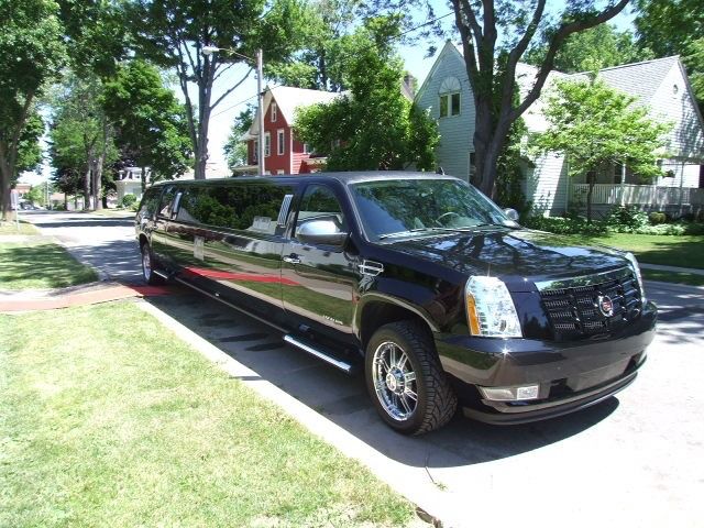Metropolitan Limousines