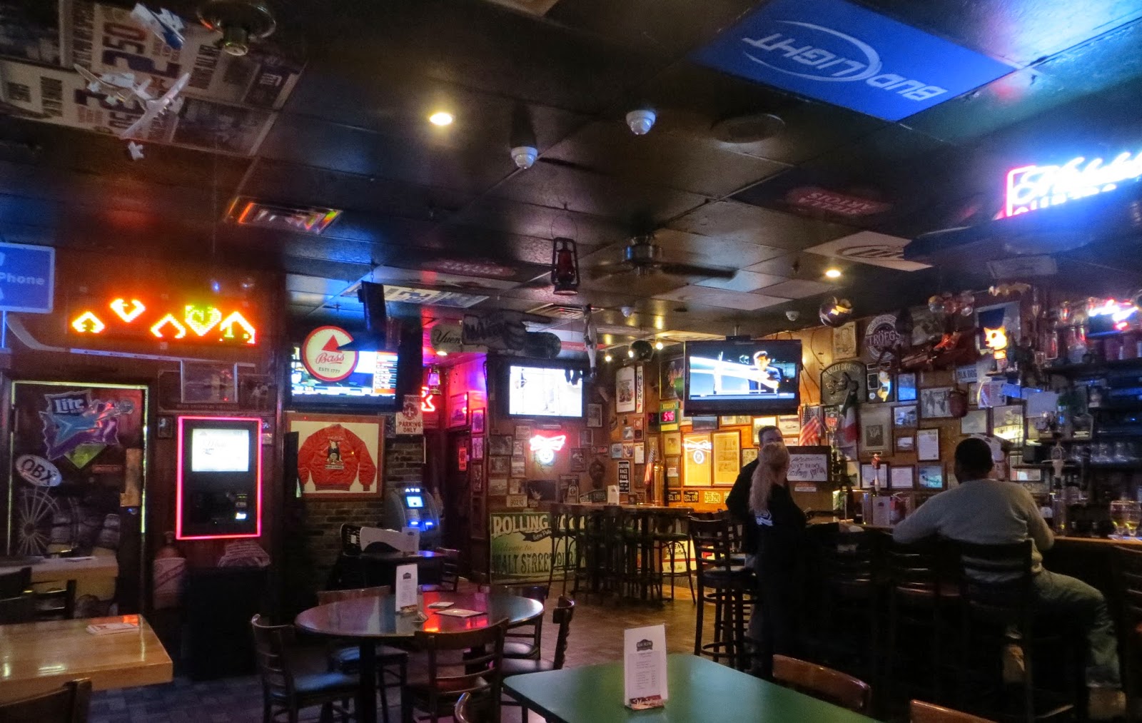 Walt Street Pub