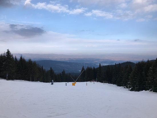 Ski & Board Traventuria - Borovets