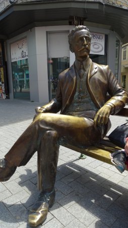 Dabko Dabkov Statue