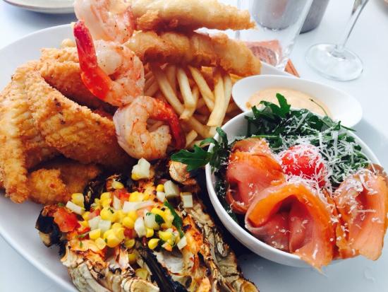 Skiffie's Bar and Bistro