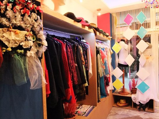 Aida Korman Ideas Store