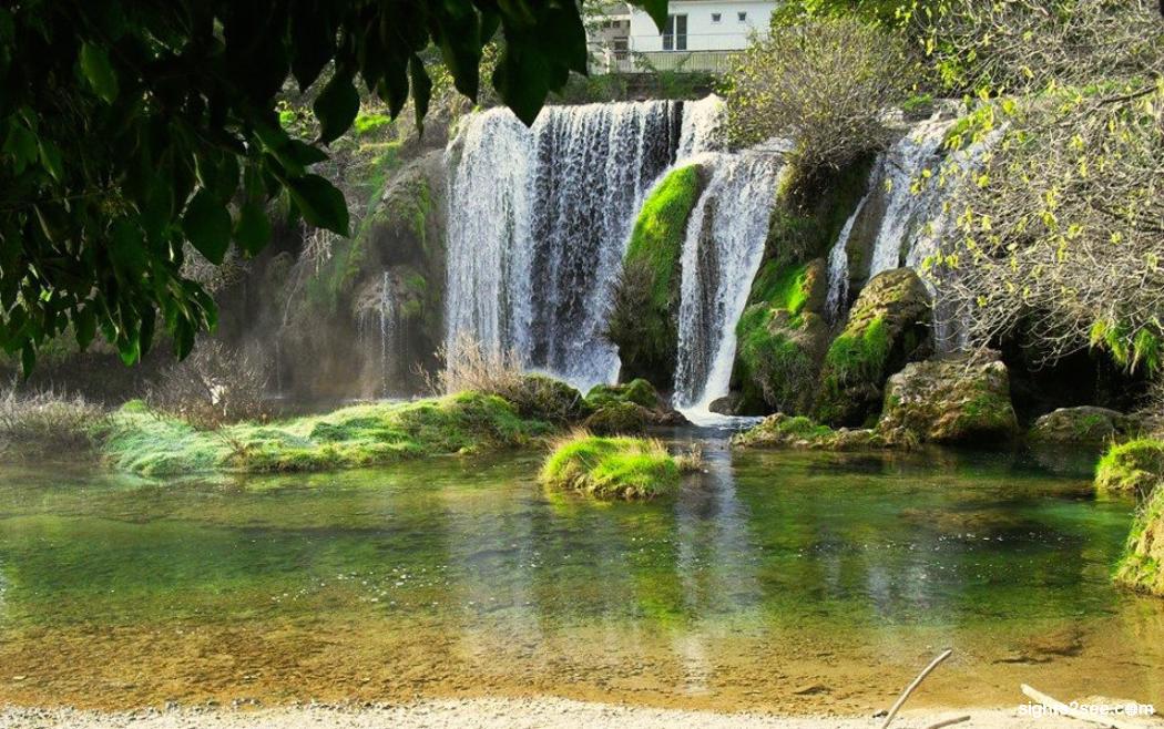 Provalije Waterfall