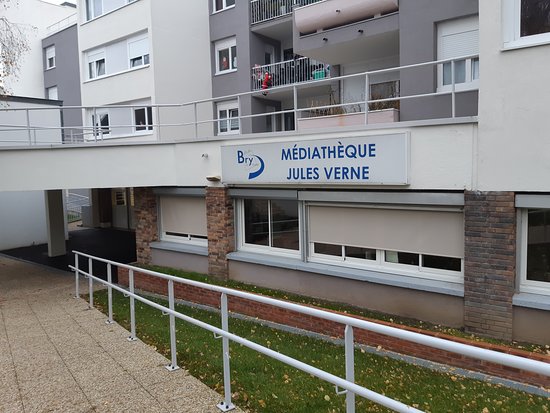 Mediatheque municipale Jules Verne