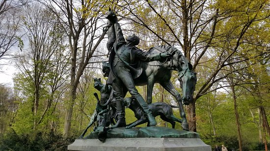 Figurengruppe "Fuchsjagd um 1900"