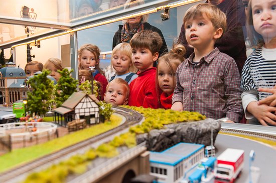 Miniaturwelt mit Sima's Café