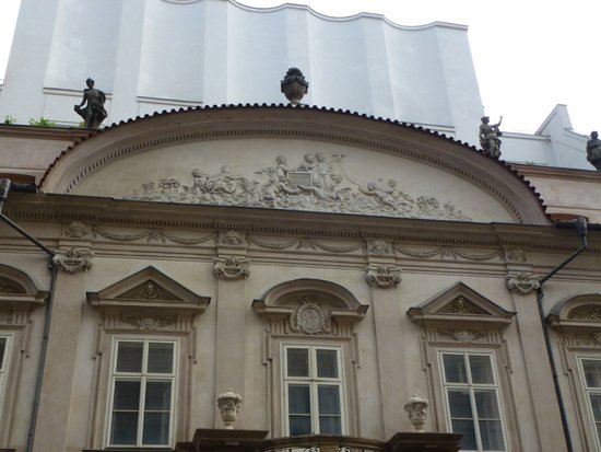 Hybernská 1036/3 - Sweerts-pork Palace