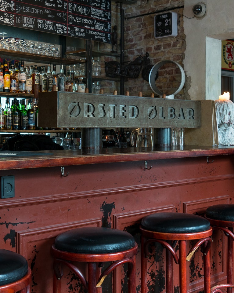 Andy's Bar