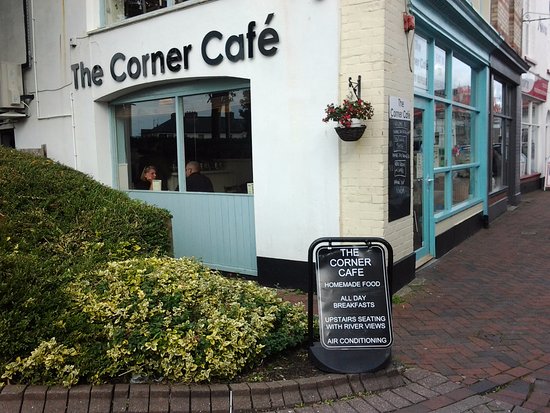 The Corner Café