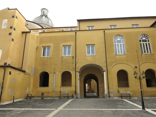 Chiesa di Santa Maria delle Dame Monache, Capua