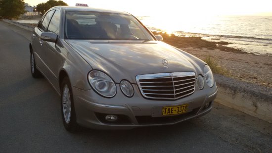 Taxi4rent.gr