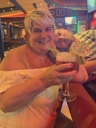 Hot Lips Bar