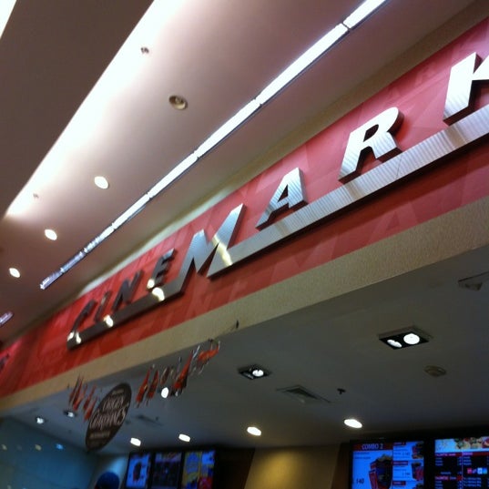 Mall Galerías del Valle