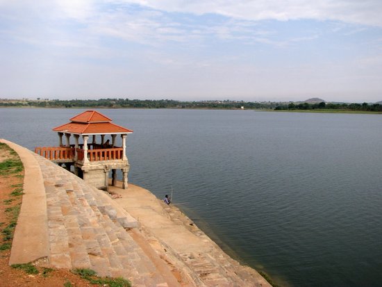 Thonnur Lake