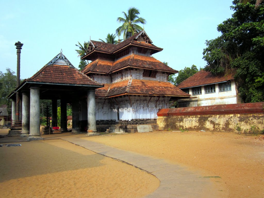 Thiruvanchikulam Mahadeva Temple