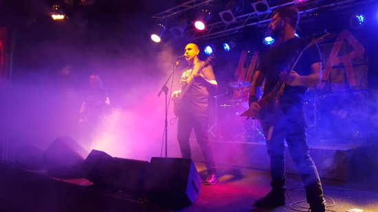 Midian Live Pub