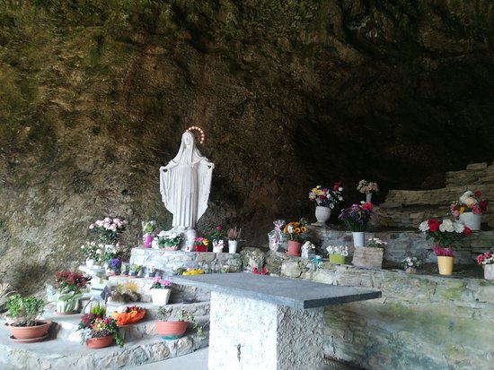 Santuario Madonna della Grotta