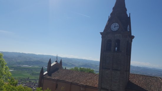 Chiesa di Sant'Andrea, Magliano Alfieri