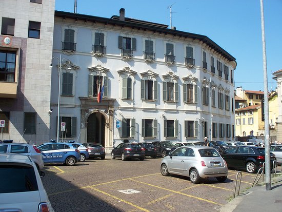 Palazzo Castani e Torre Littoria