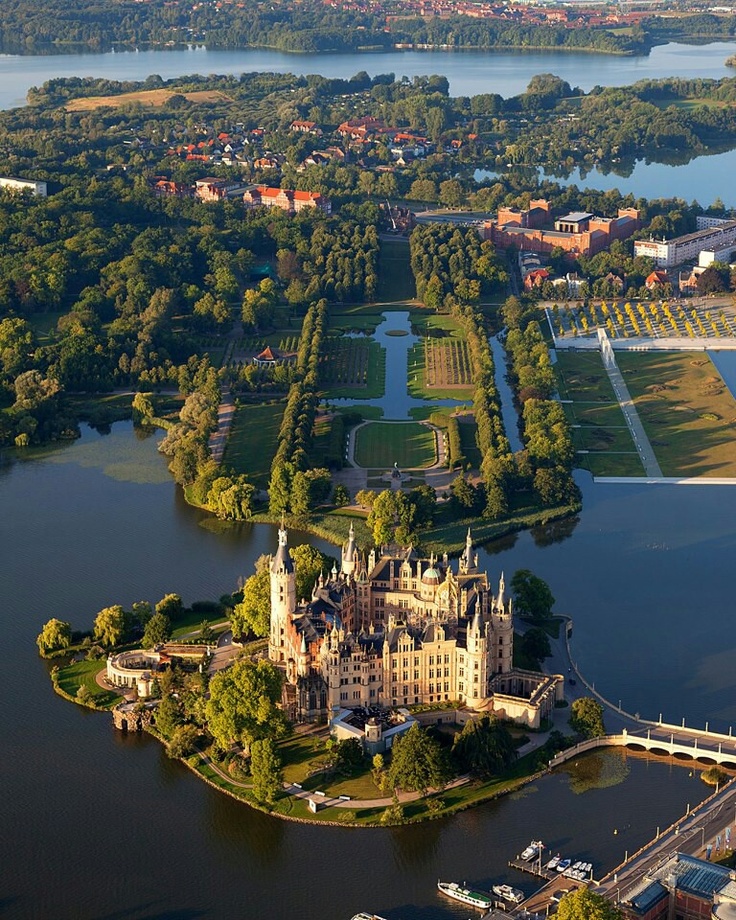 Schwerin Castle (Schweriner Schloss)