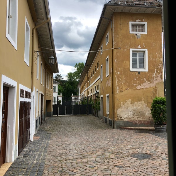 Weingut Dr. Buerklin-Wolf