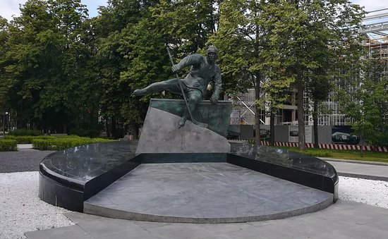 V.B. Kharlamov Monument