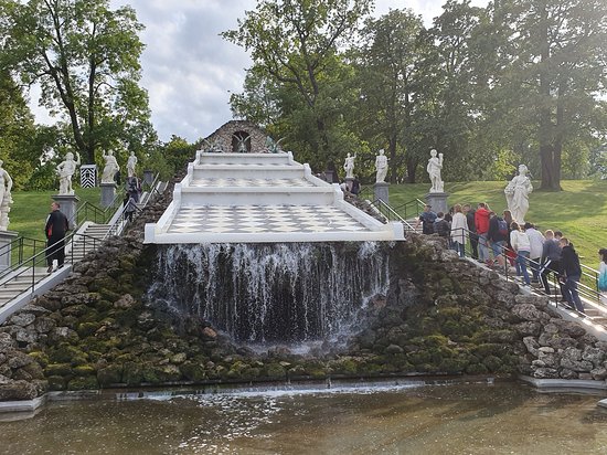 Chess Mount Fountain