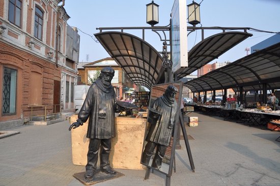 Sculpture Khudozhnik