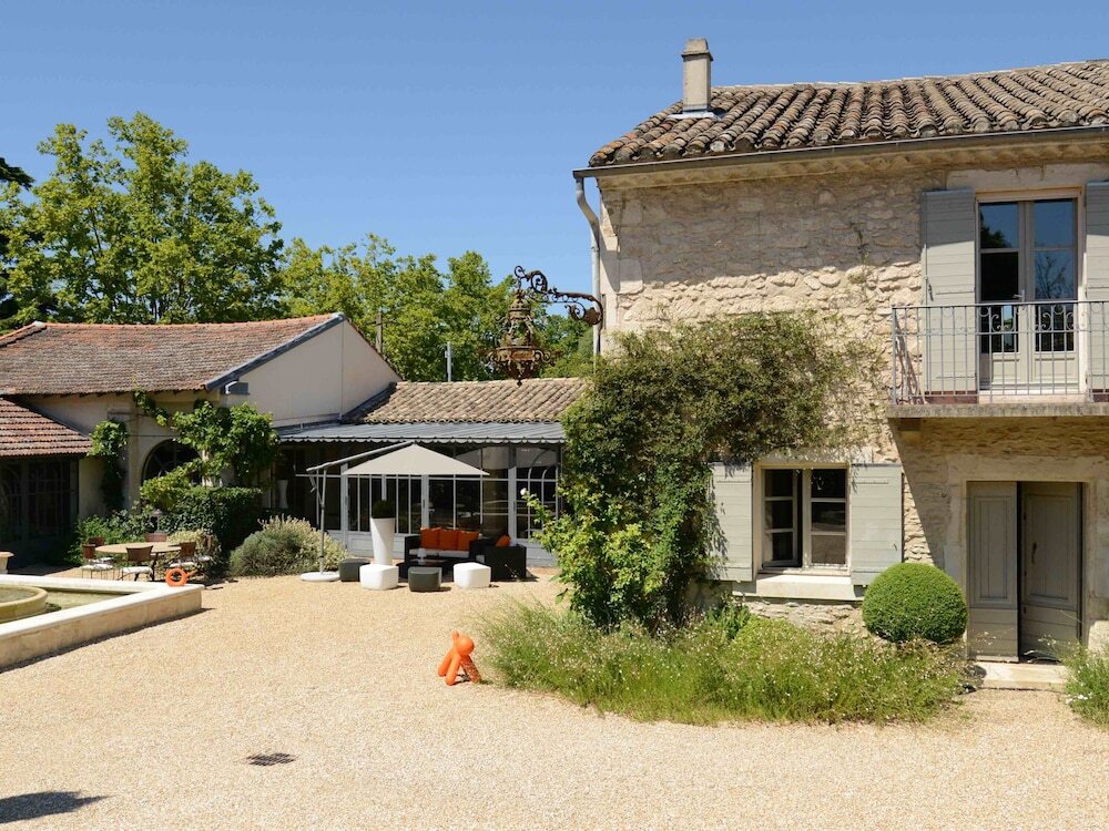 Maison De Provence