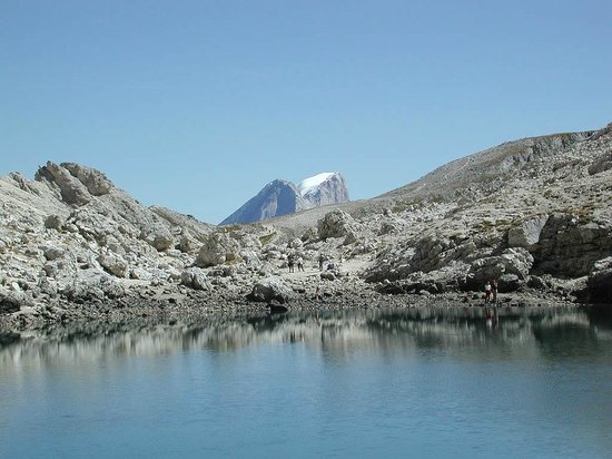 Antermoia Lake