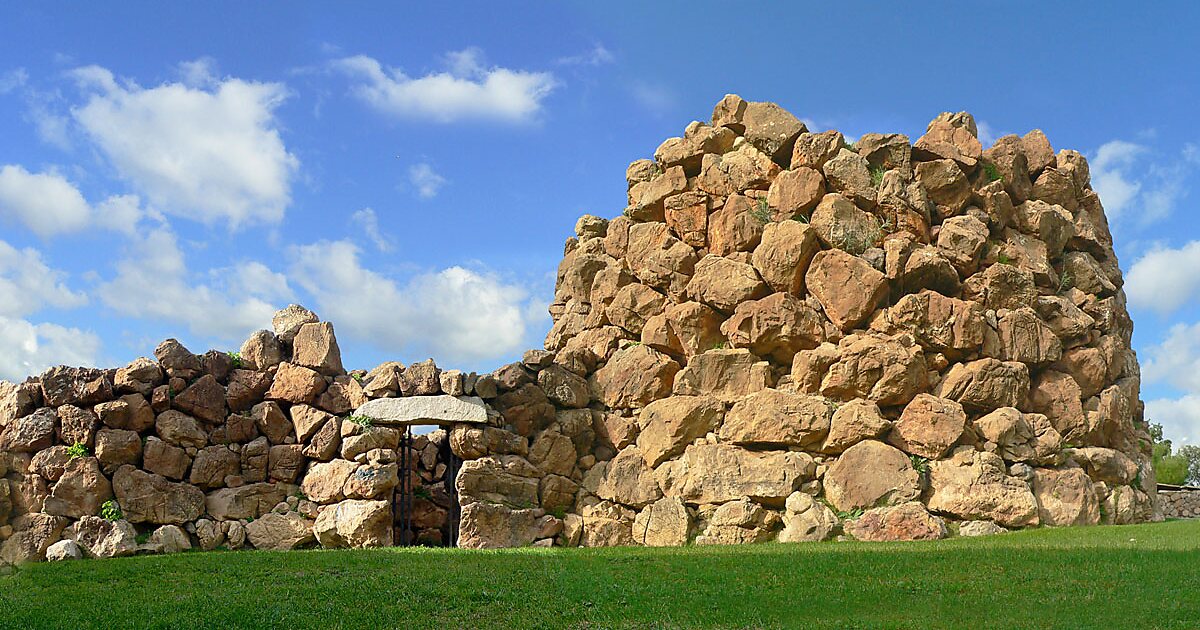 Nuraghe Arresi