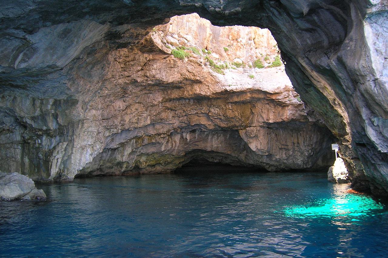 La Grotta