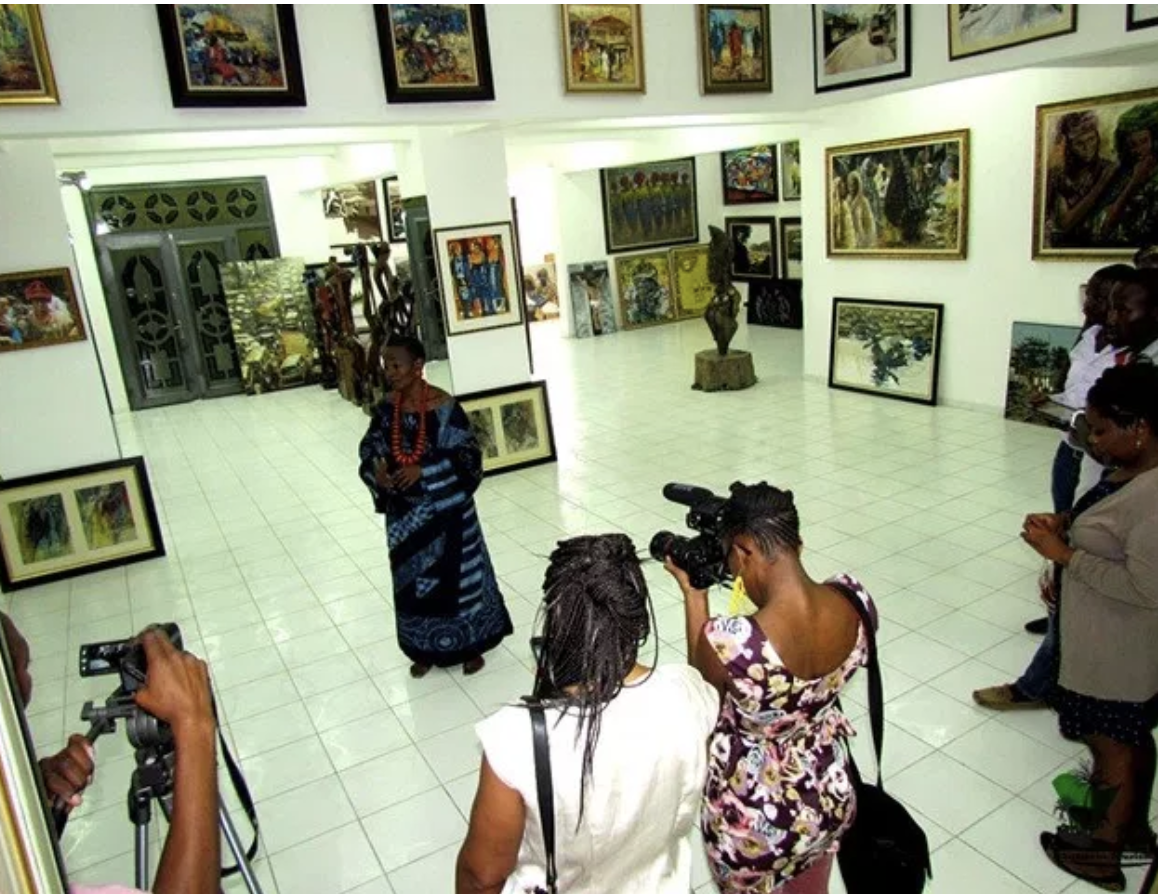 Lvi Art Gallery And Cultural Nexus