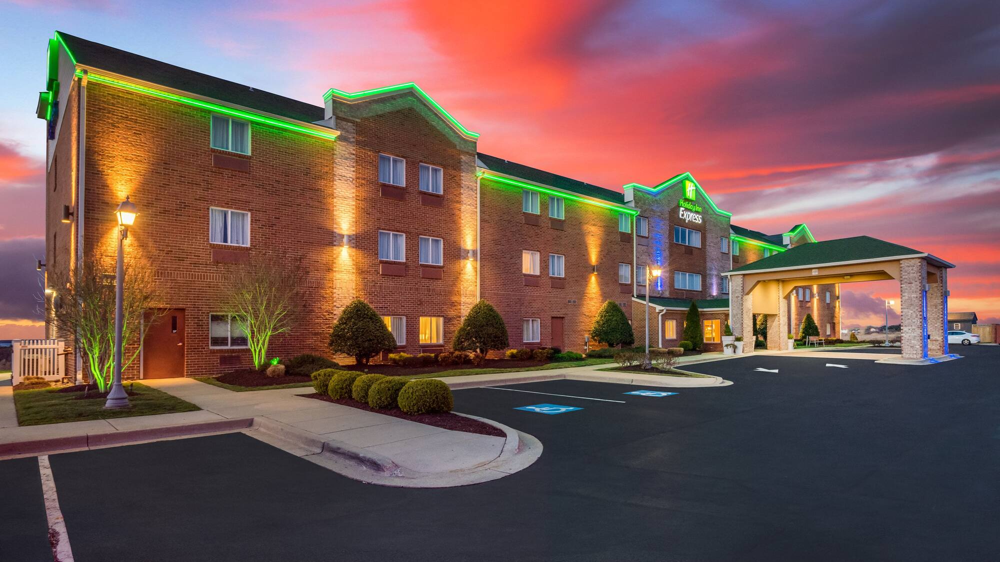 Chesapeake Antique Center