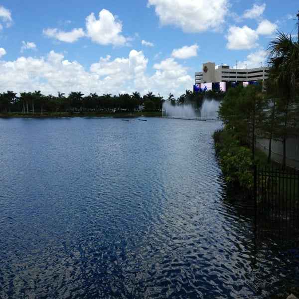 Seminole Okalee Indian Village