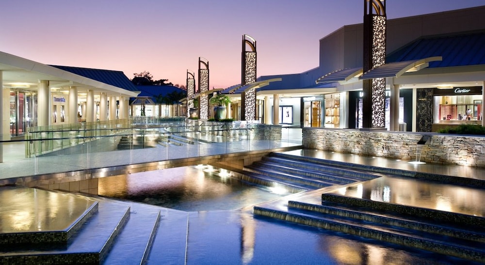 Waterside Shops