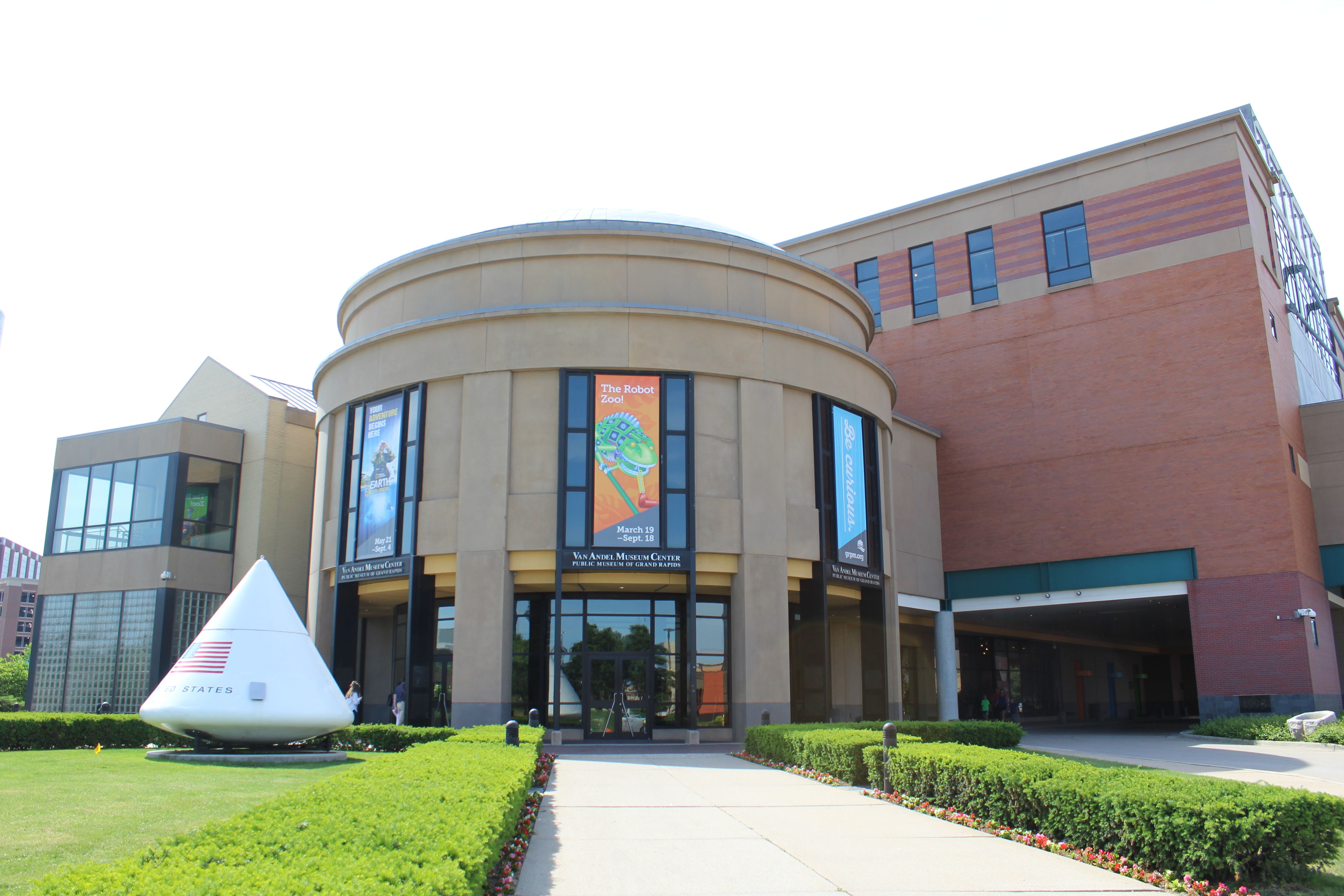 Grand Rapids Public Museum