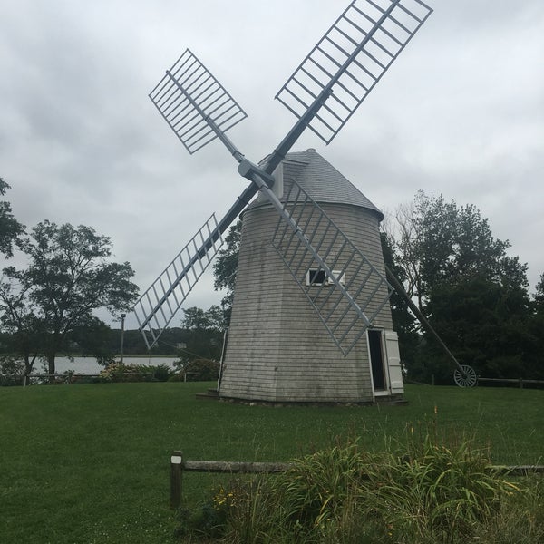 Jonathan Young Windmill