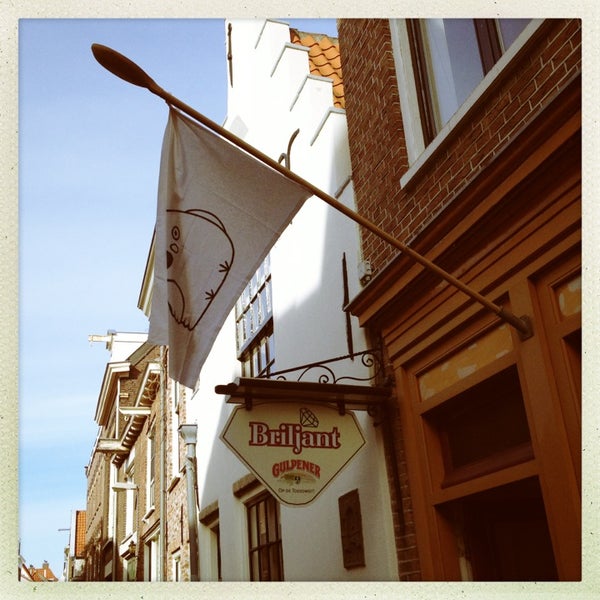 Cafe Briljant