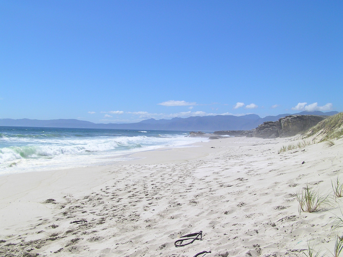 Grotto Beach