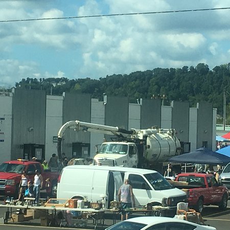 Trader Jack's Flea Market