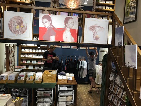 Tired City Bao Khanh