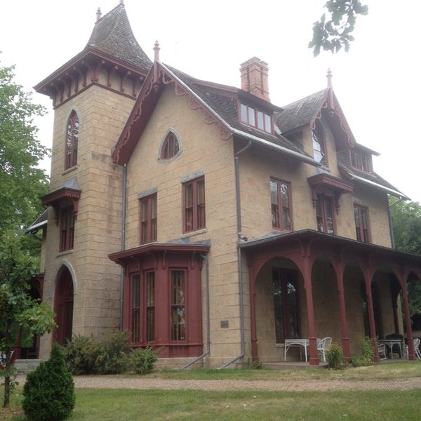 LeDuc Historic Estate