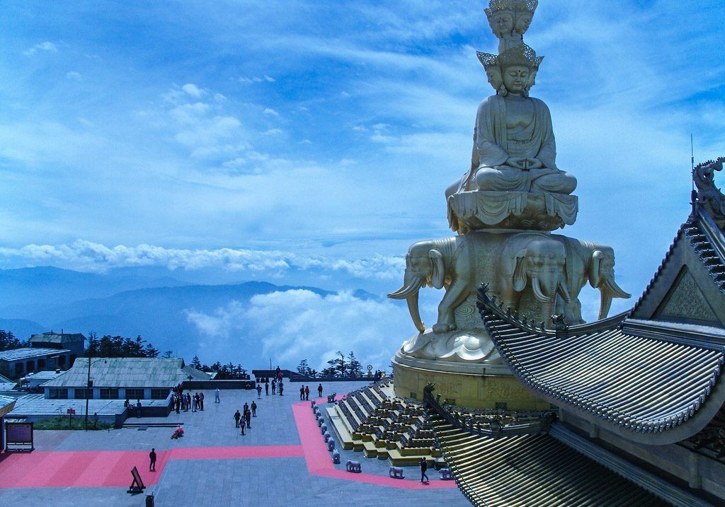 Mount Emei (Emeishan)