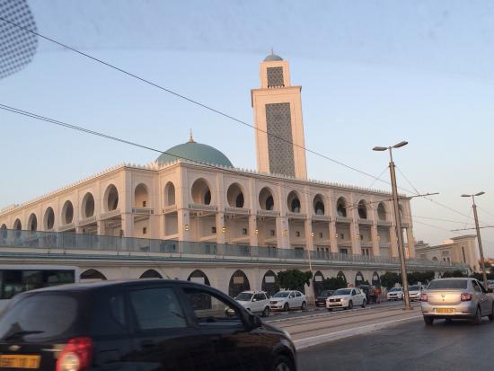 Petit Lac Mosque