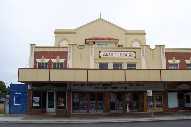 Saraton Theatre