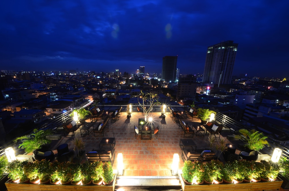 Nova Lounge