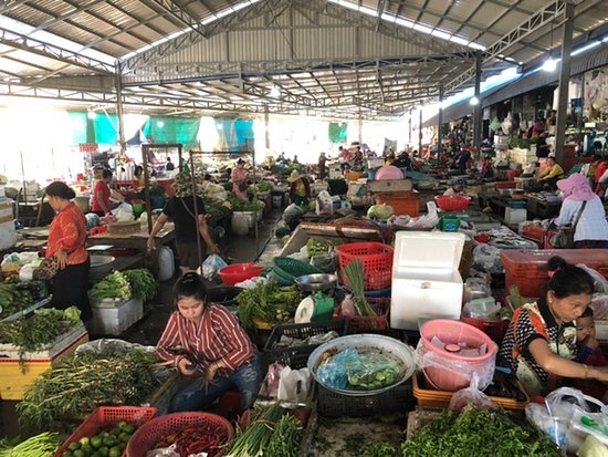 Phsar Leu Market