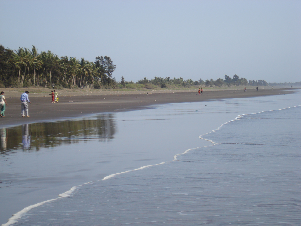 Arnala Beach